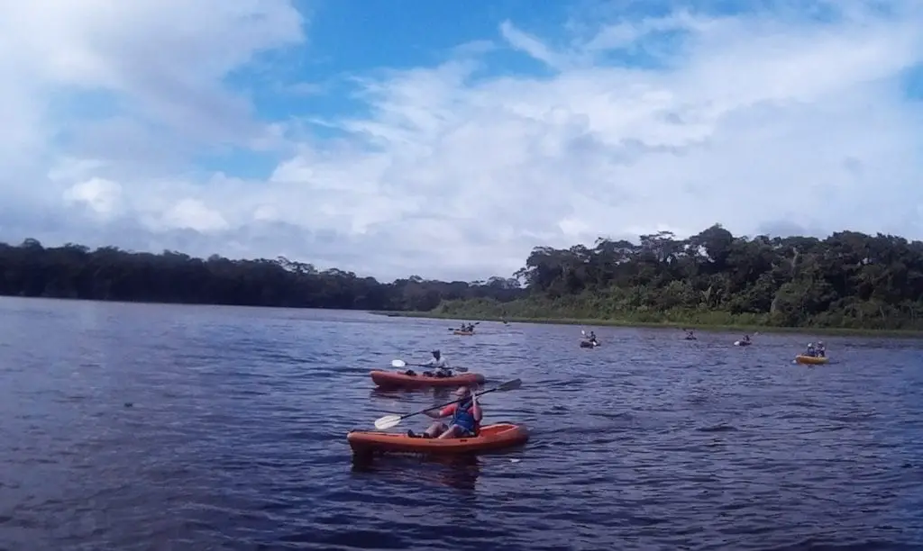 Top adventurous things to do in Costa Rica - kayaking on the open river