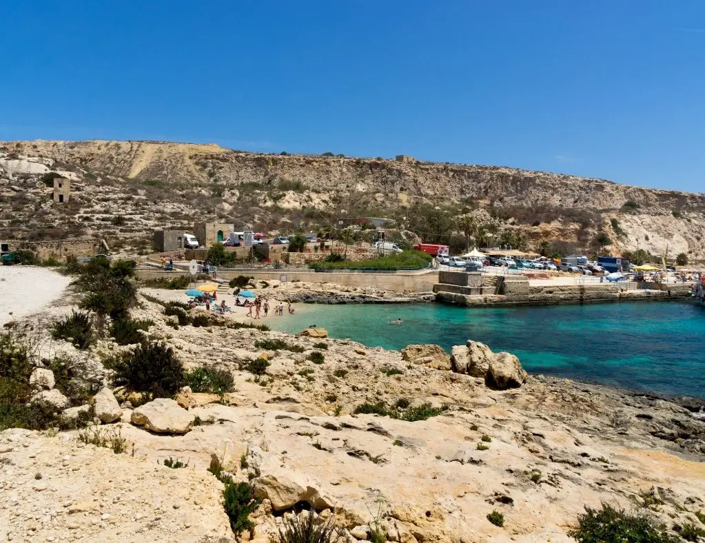 Gozo beaches - Hondoq ir-Rummien