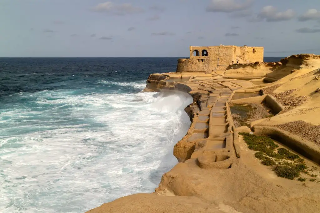 Gozo beaches - Qolla l-Bajda