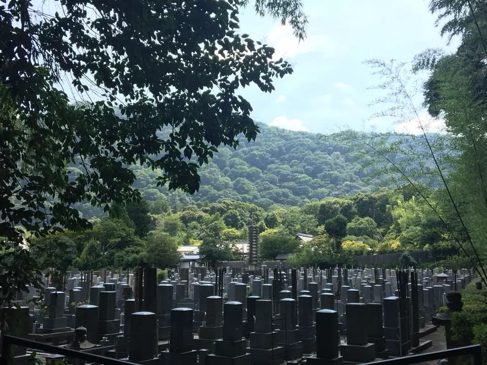 Japan Itinerary 10 days - traditional graveyard in Kyoto