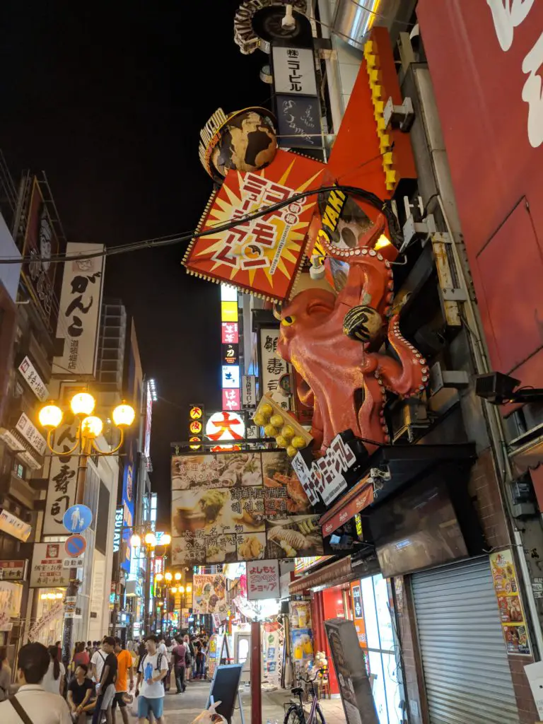 Japan Itinerary 10 days - restaurants in dontomburi Osaka
