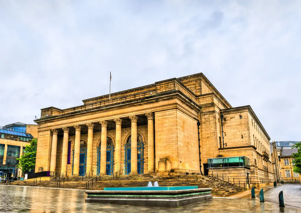 Things to do in Sheffield - grab a show at the Sheffield City Hall in the Centre of Town