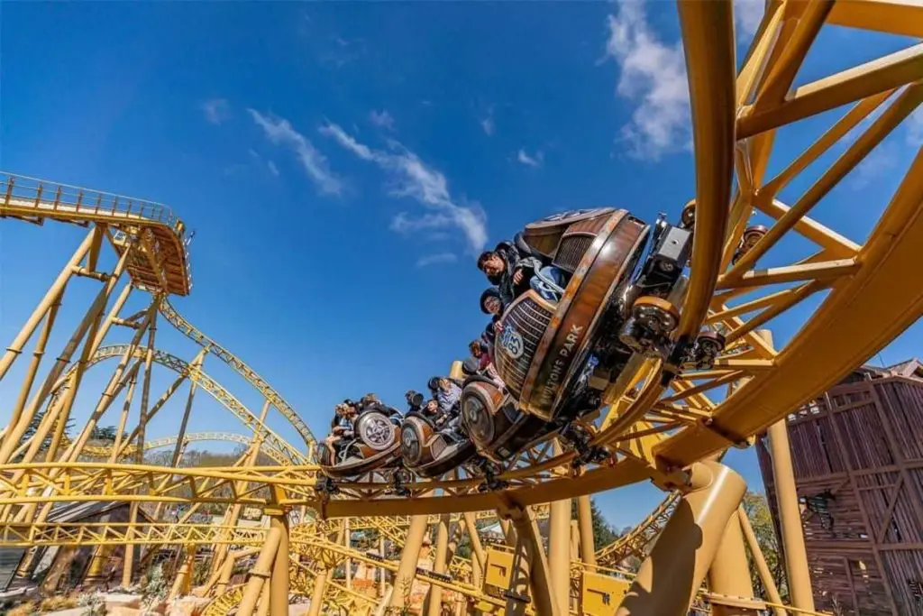 best theme parks in the UK, stormchaser rollercoaster in Paultons Park, Hampshire 
