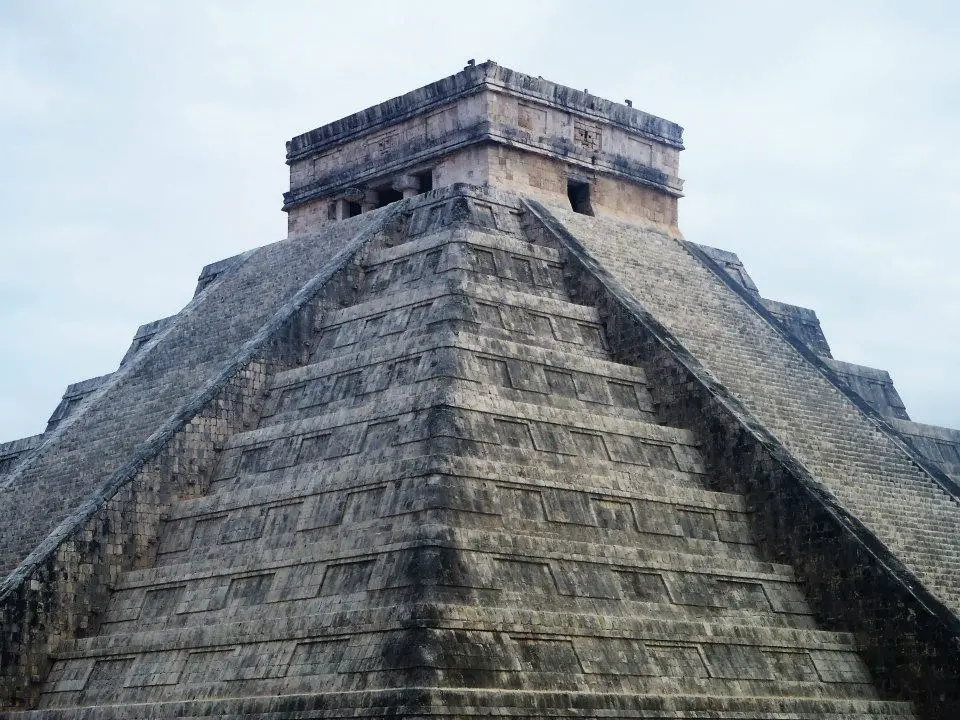 Playa del carmen excursions - Chichen Itza UNSECO world heritage site 