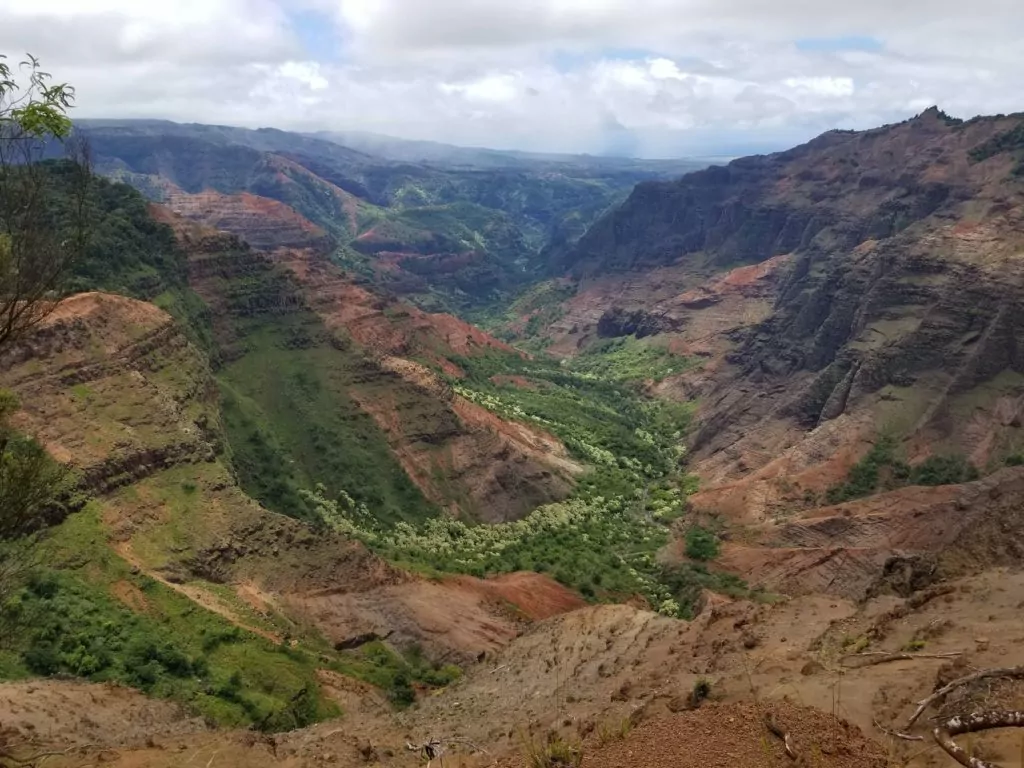 best adventure honeymoon destinations for outdoorsy couples - Waimea canyon Kawaui, Hawaii 