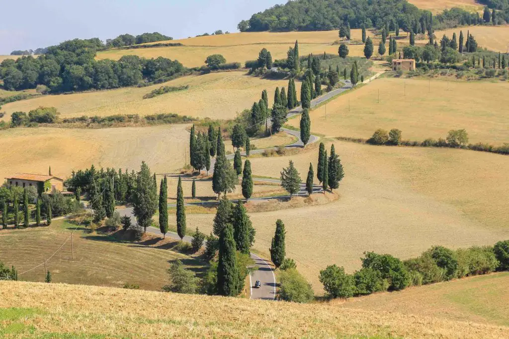 mini moon ideas in europe - Val d'Orcia in Italy 