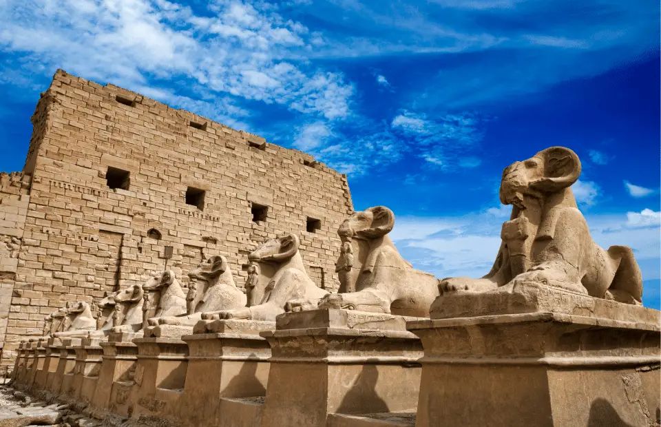 Things to do in Hurghada, take a trip to Luxor temples