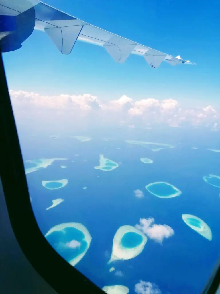 Riu Palace Maldives reviews of the domestic flights 