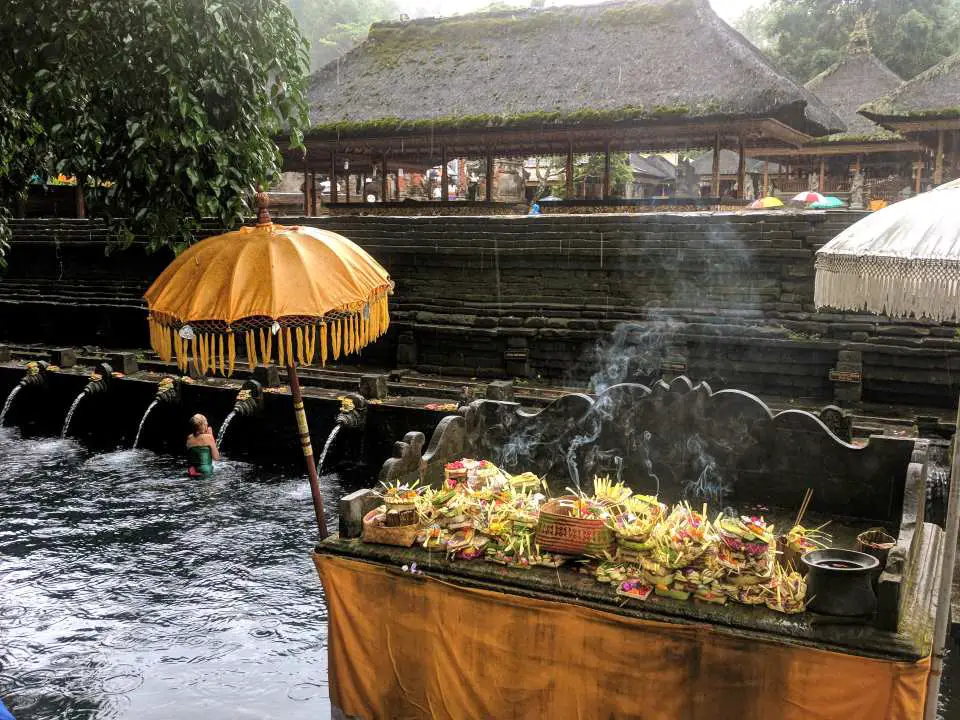 Tips for traveling to Bali - know the culture and traditions 
