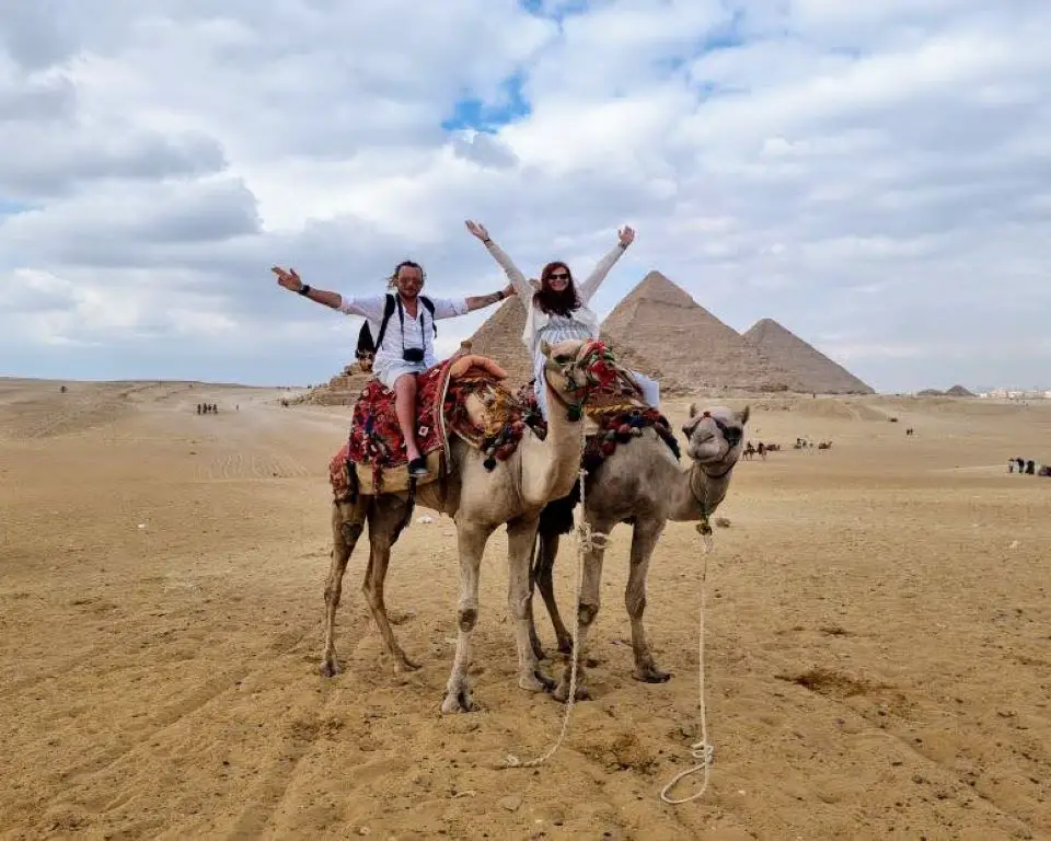 Romantic Places in Egypt - Cairo, Giza Pyramids 
